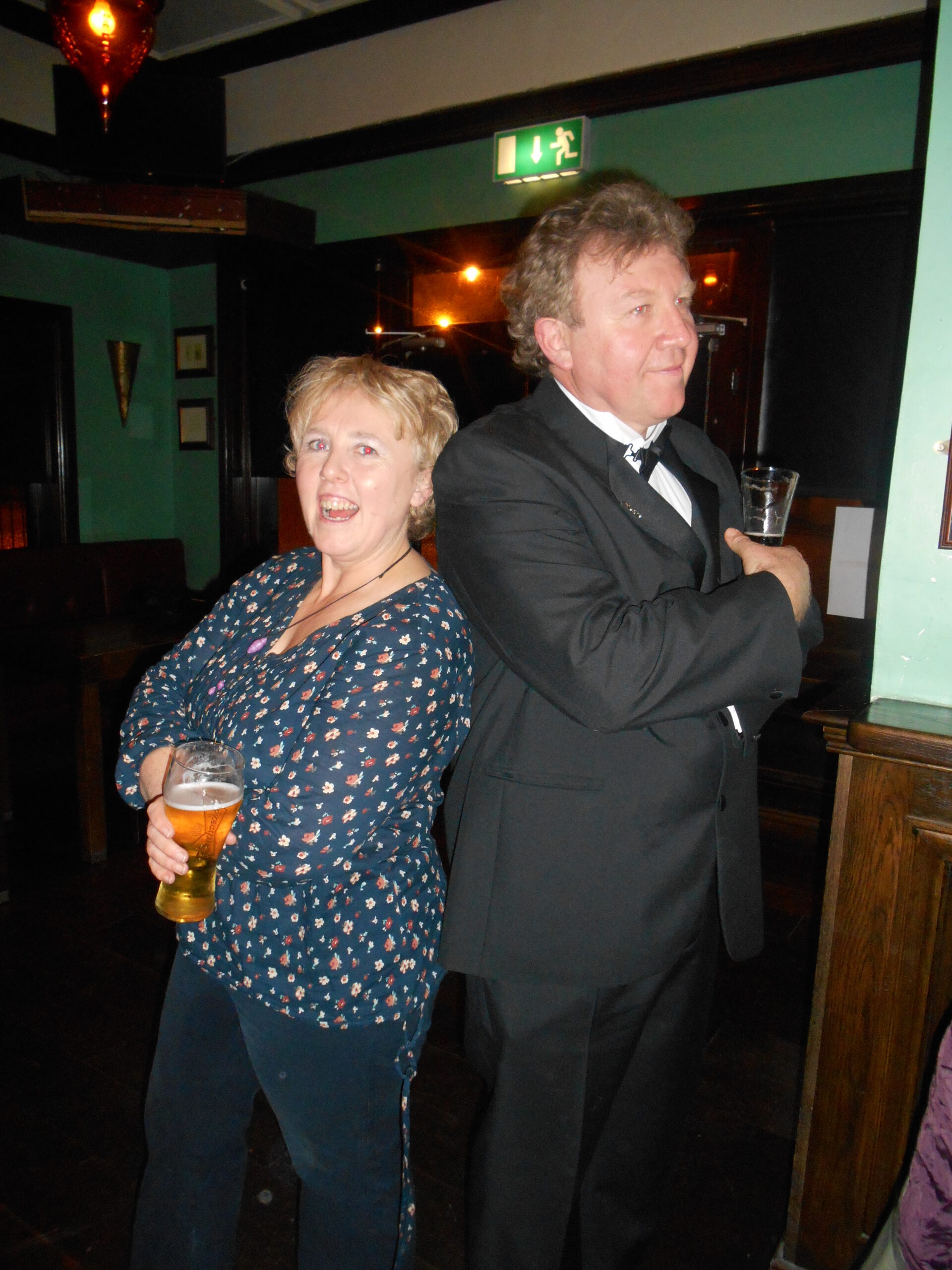 Festival 2014 A little bit of sibling rivalry. Jane Kinsella -Kilrush Drama Group who won Best Supporting Actress & Richard Devereux-Kilmuckridge Drama Group who won Best Actor in the Confined Section